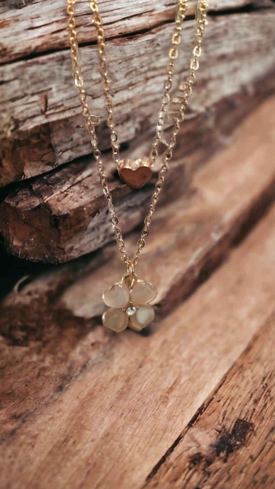 "Heartfelt Petal Layers Neckless" - BELLE LUX