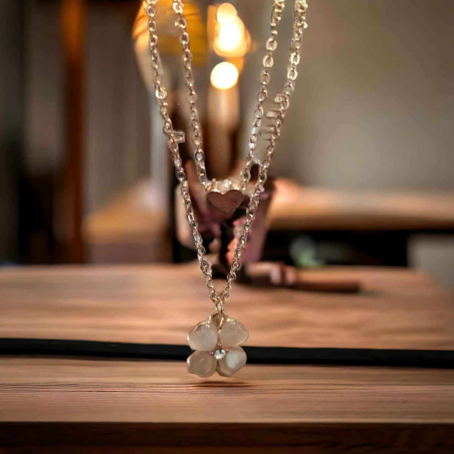 "Heartfelt Petal Layers Neckless" - BELLE LUX